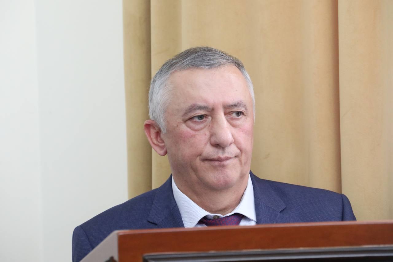 Абдулмуслим Абдулмуслимов провёл заседание Совета по координации деятельности контролирующих и правоохранительных органов в финансово-бюджетной сфере при Главе РД