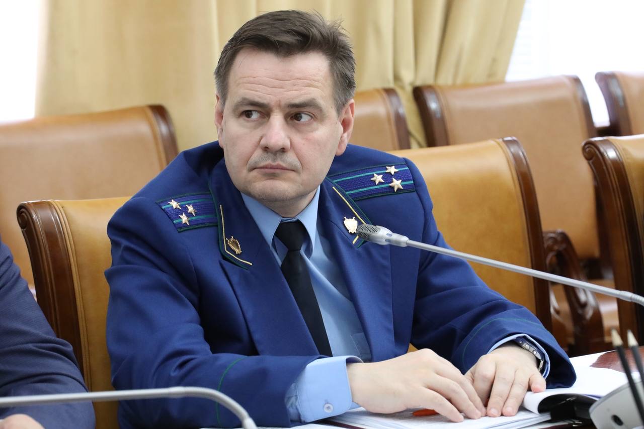Абдулмуслим Абдулмуслимов провёл заседание Совета по координации деятельности контролирующих и правоохранительных органов в финансово-бюджетной сфере при Главе РД