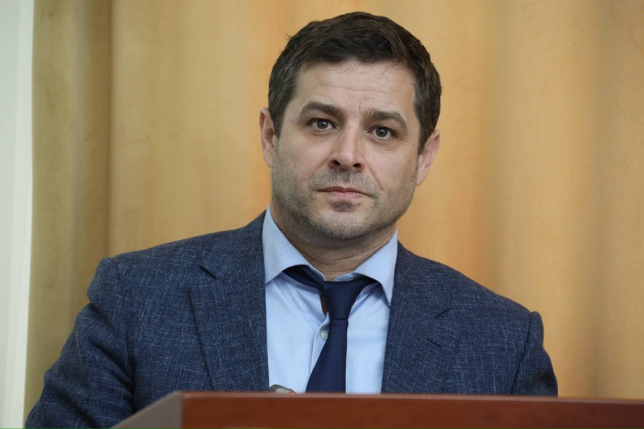 Абдулмуслим Абдулмуслимов провёл еженедельное заседание Оперативного штаба