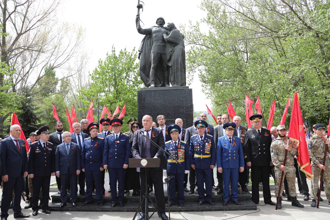 Абдулмуслим Абдулмуслимов принял участие в акции «Вахта Памяти»