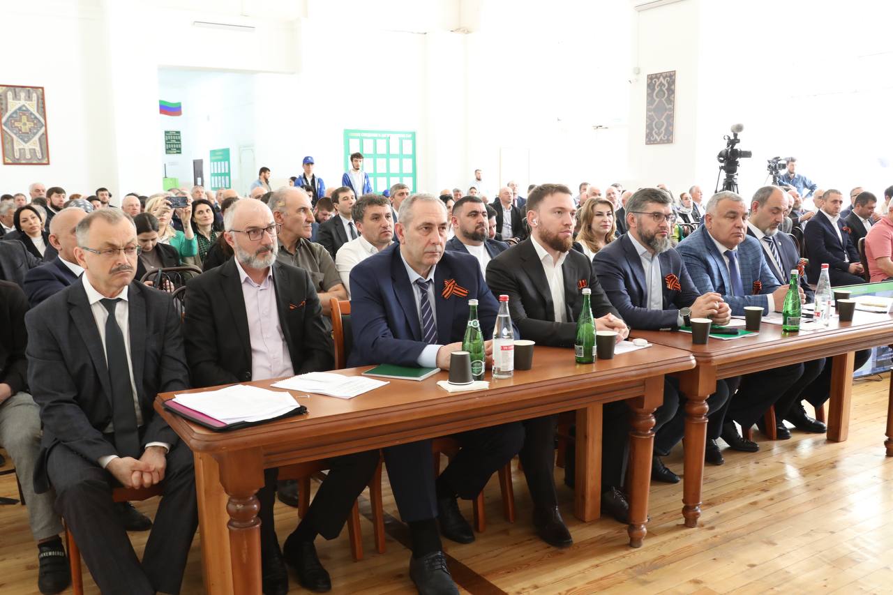 Абдулмуслим Абдулмуслимов принял участие в работе Стратегической сессии по подготовке кадров для АПК