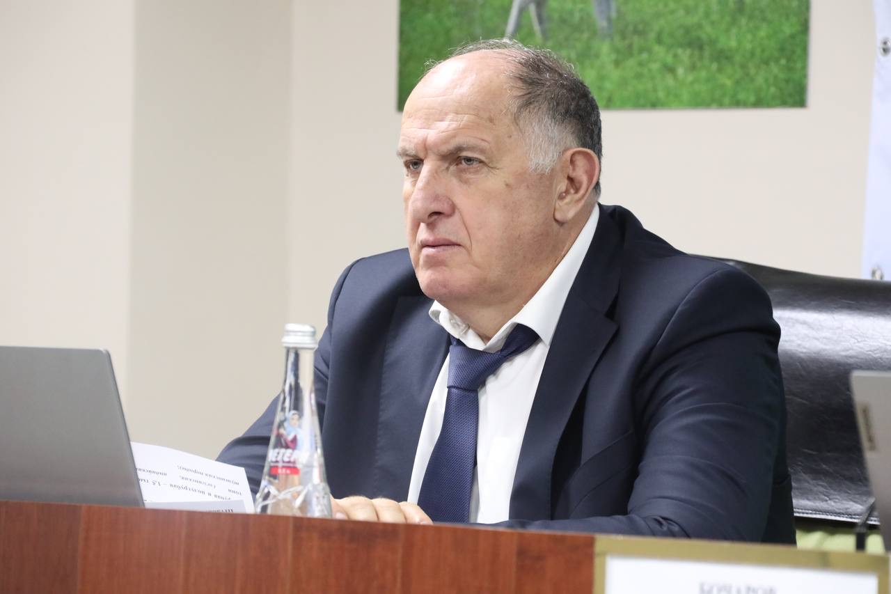 Заседание федеральной рабочей группы по развитию переработки шерсти прошло в Каспийске