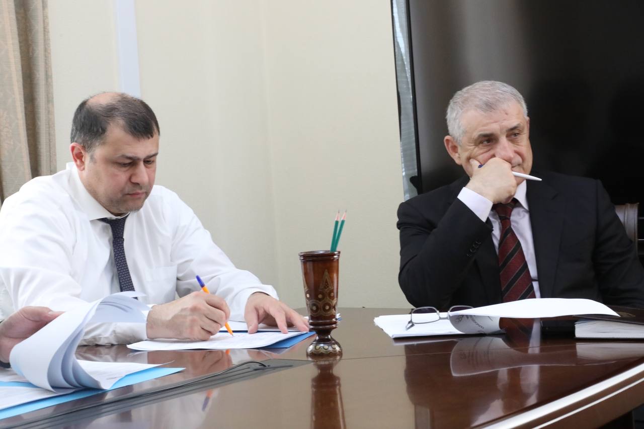 Абдулмуслим Абдулмуслимов провел личный прием граждан