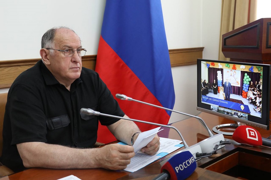 Абдулмуслим Абдулмуслимов провёл марафон открытия детских садов в Дагестане