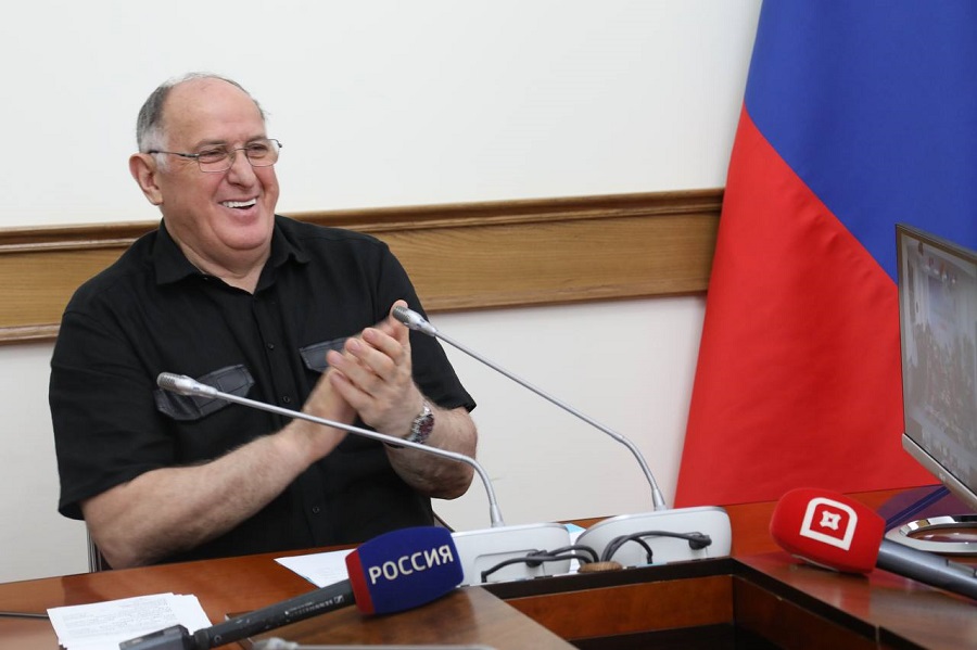 Абдулмуслим Абдулмуслимов провёл марафон открытия детских садов в Дагестане