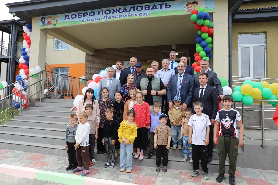 Абдулмуслим Абдулмуслимов провёл марафон открытия детских садов в Дагестане