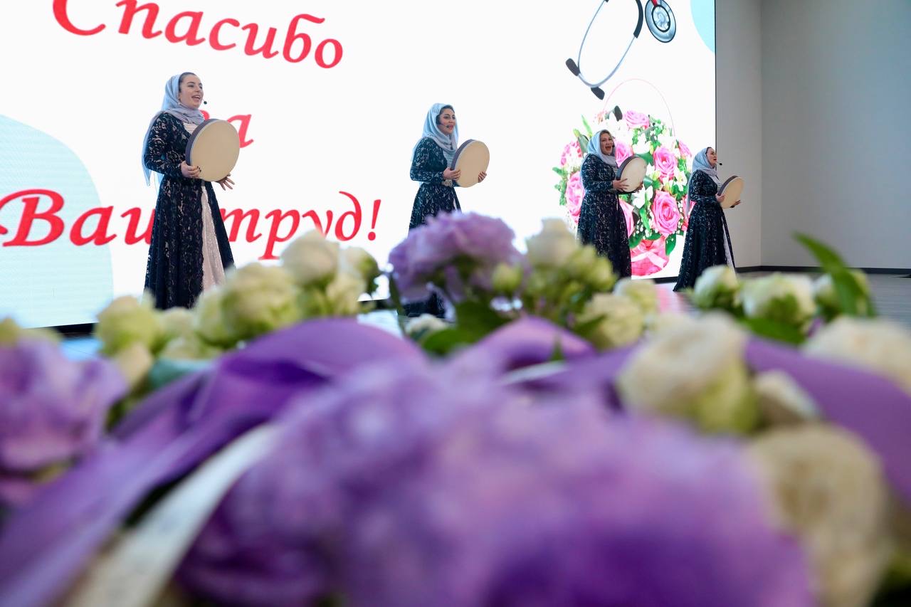 День медработника торжественно отметили в Махачкале