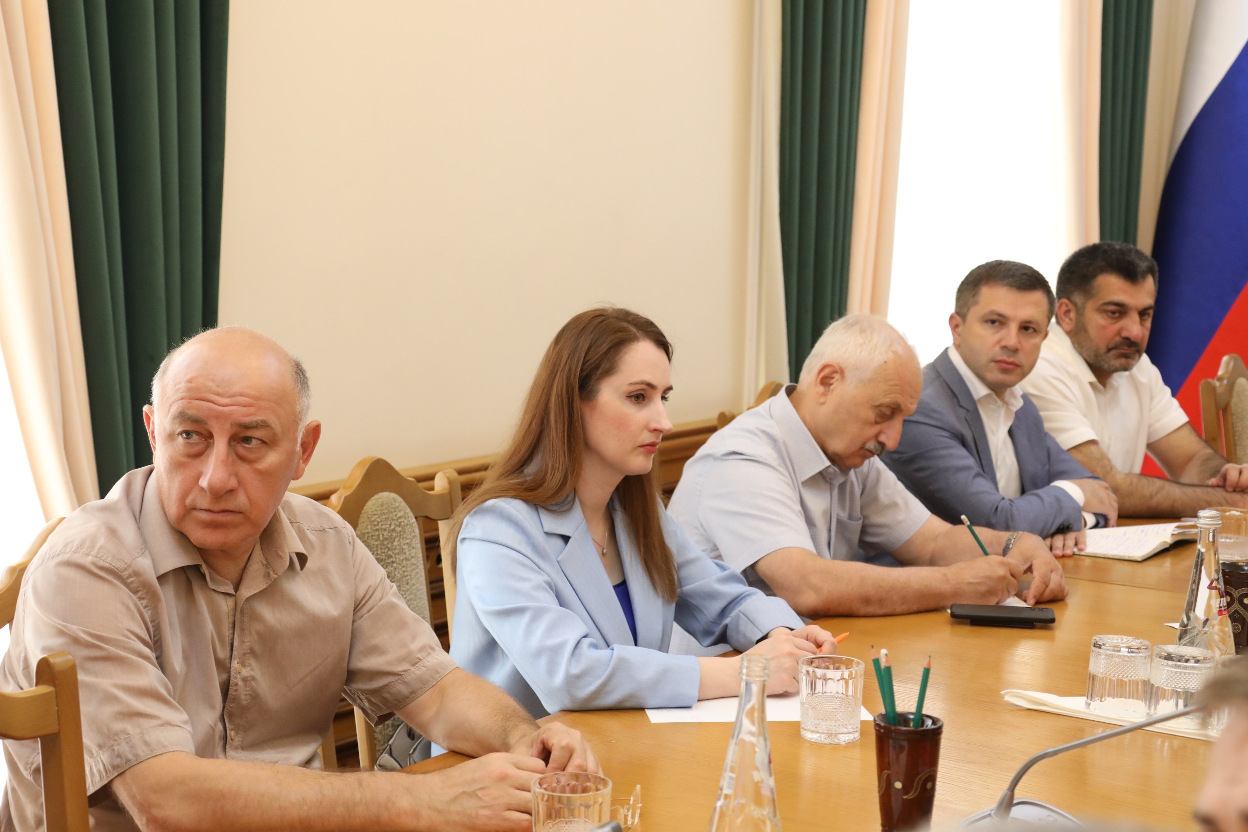 Дагестанцев предупреждают о повышенной активности клещей