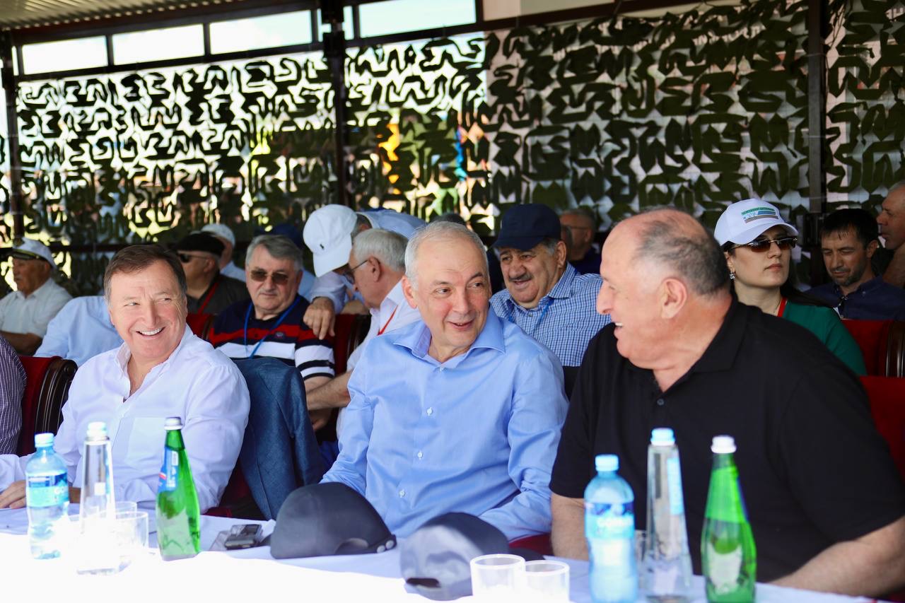 Абдулмуслим Абдулмуслимов принял участие в фестивале «Голос гор» памяти Магомедали Магомедова