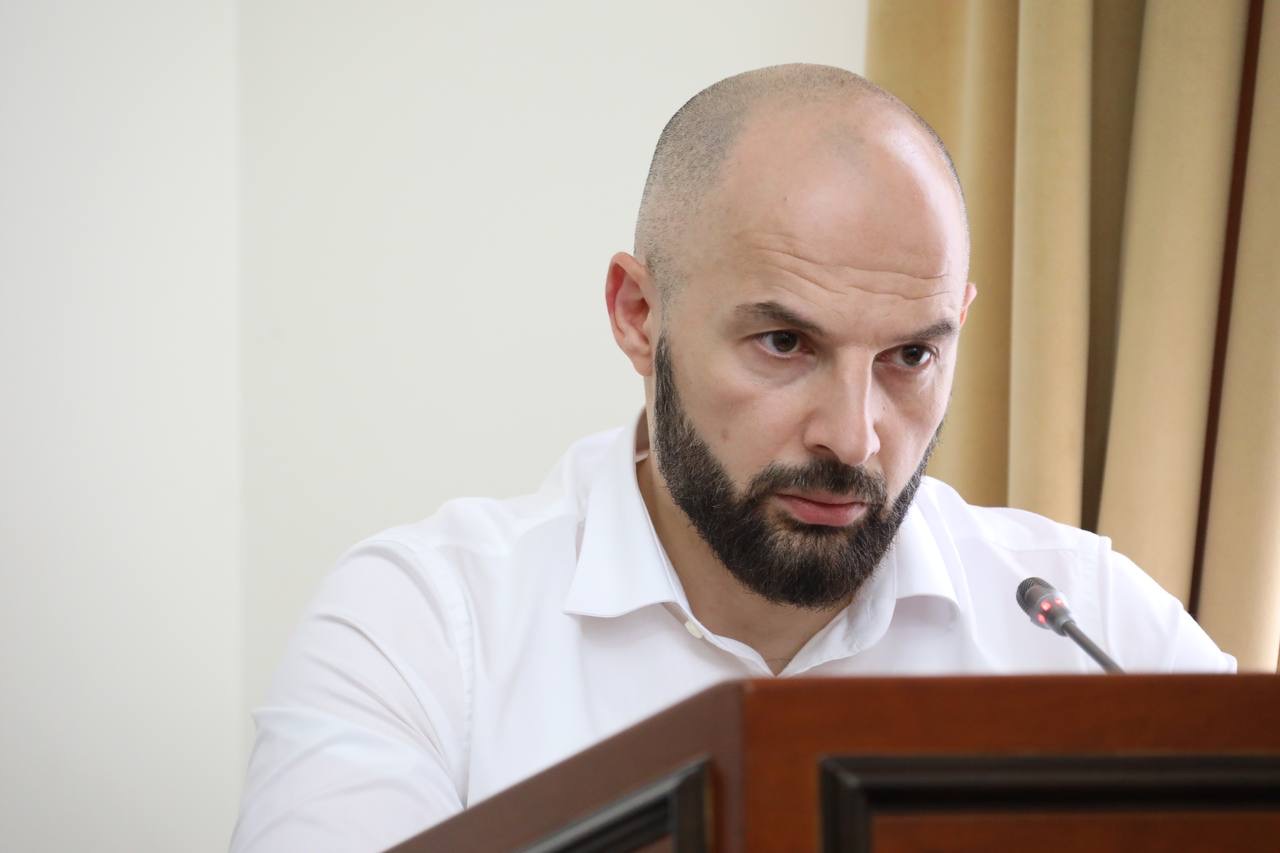 Абдулмуслим Абдулмуслимов провёл заседание правкомиссии по защите информации