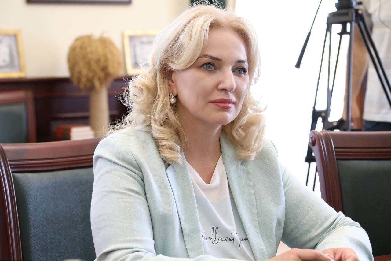 Абдулмуслим Абдулмуслимов обсудил с Еленой Харламовой реализацию проекта «Музейные маршруты России»