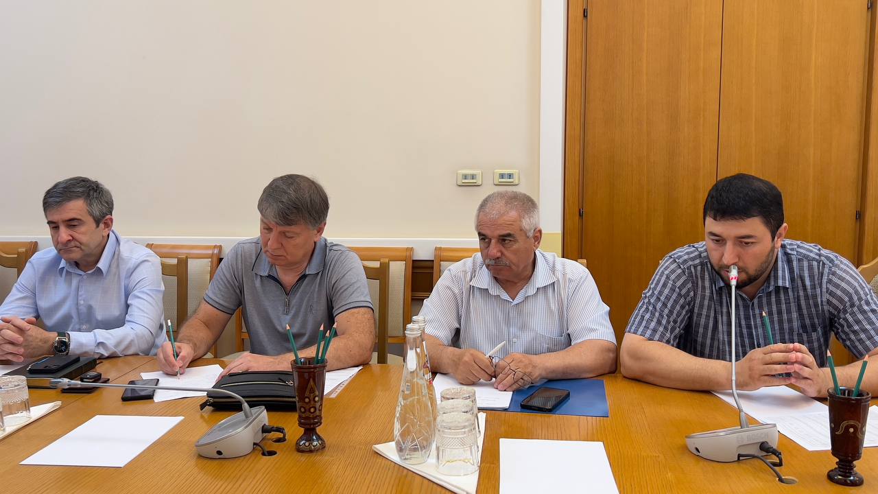 В Дагестане продолжается работа по биркованию и маркировке сельхозживотных
