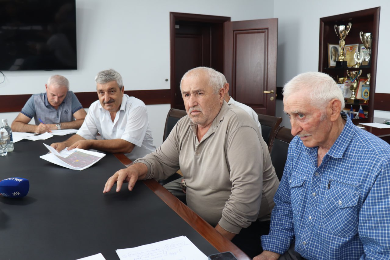 Нариман Абдулмуталибов поручил обеспечить учет всего поголовья сельхозживотных в Кизилюртовском районе