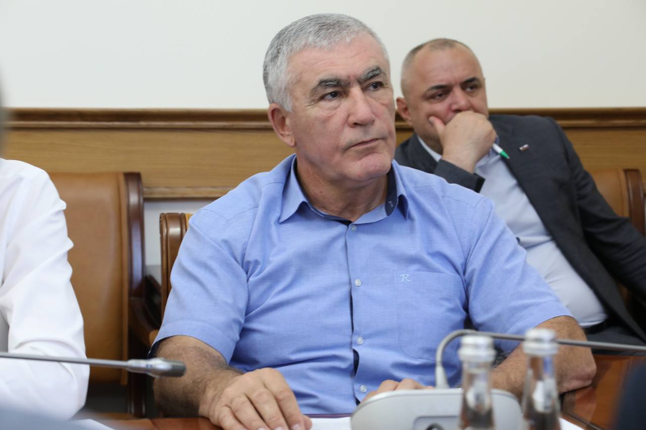 Росздравнадзор провёл проверки в 192 лечебных и аптечных организациях Дагестана