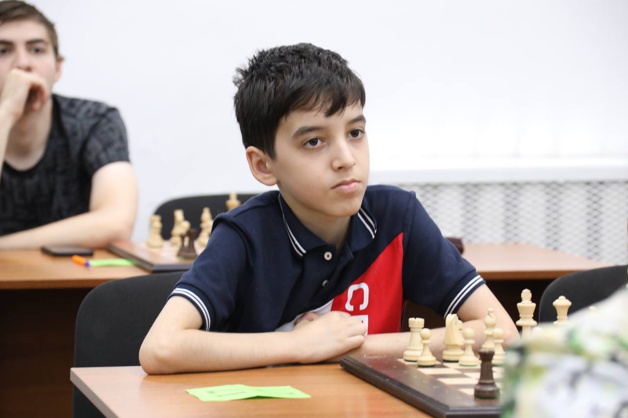 Абдулмуслим Абдулмуслимов дал старт Чемпионату Дагестана по шахматам на призы Муху Алиева