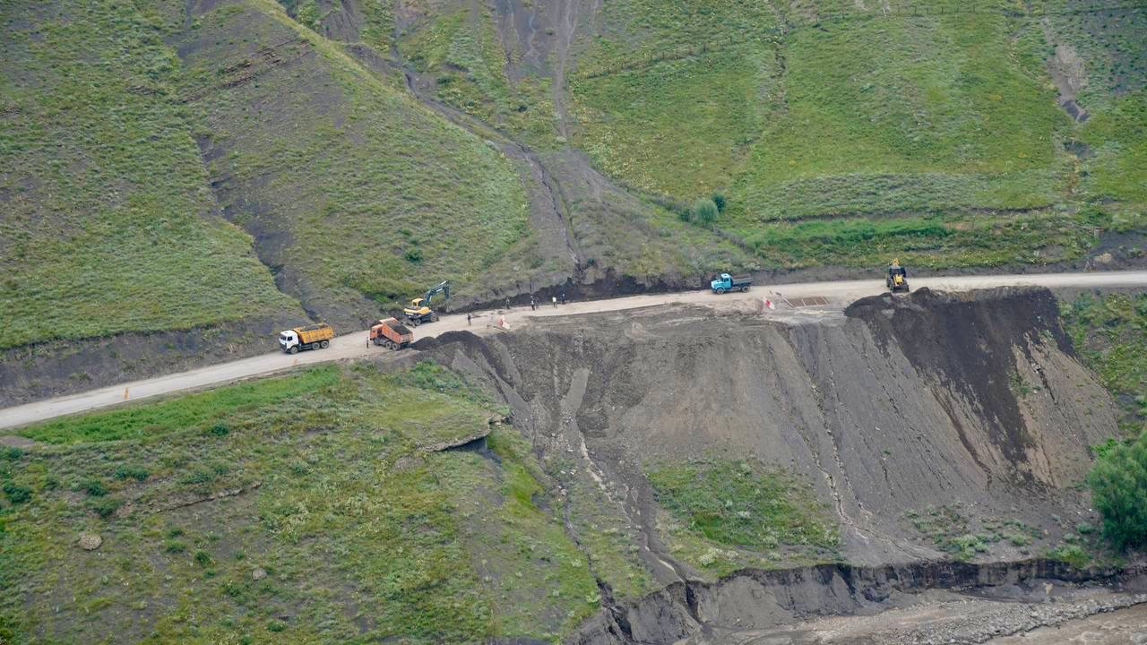 В Агульском районе после стихии восстанавливают мост Тпиг-Рича и участки дороги "Мамраш – Ташкапур – Араканский мост"