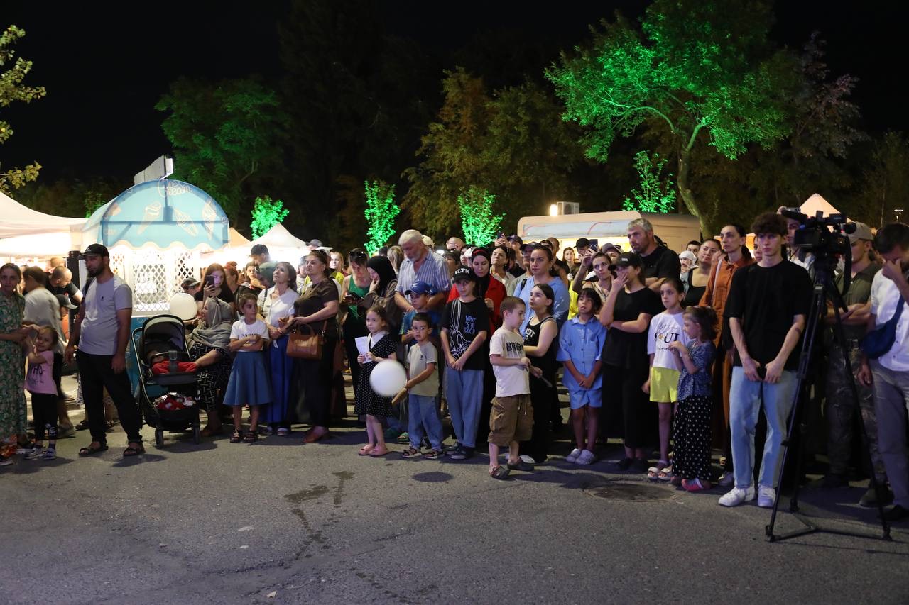Абдулмуслим Абдулмуслимов дал старт молодежному фестивалю DAGFEST в Махачкале