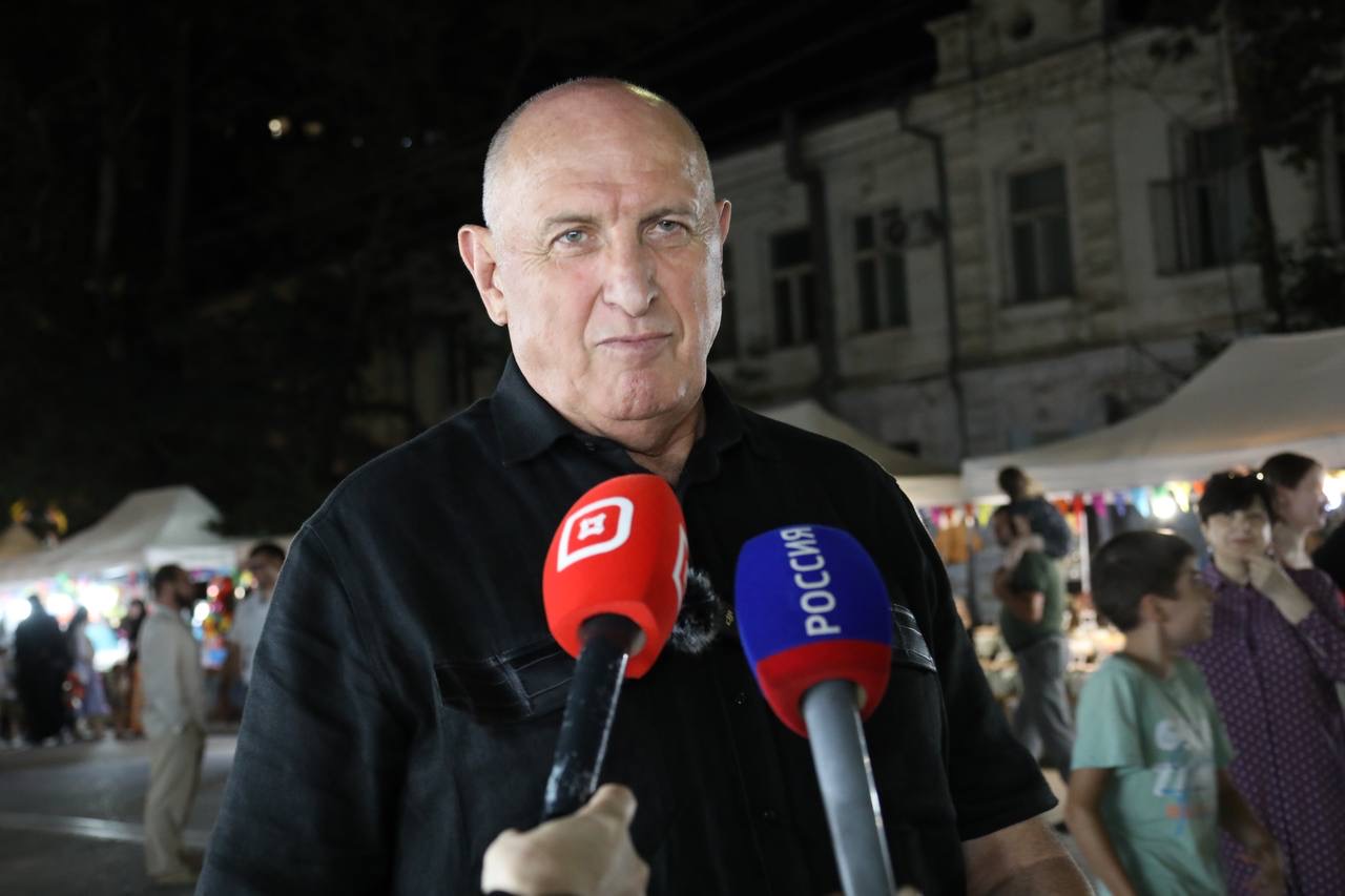 Абдулмуслим Абдулмуслимов дал старт молодежному фестивалю DAGFEST в Махачкале