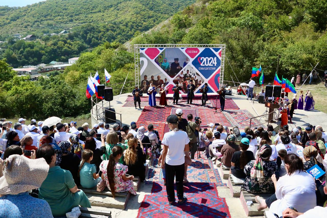 Свыше 3-х тыс. человек приняли участие в мероприятии «Семья Дагестана»