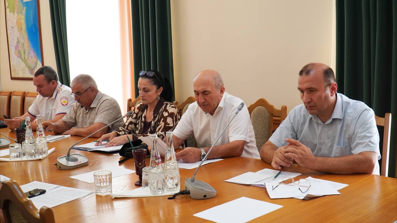 В Дагестане на 20% снизилось число случаев наезда поездов на крупный рогатый скот