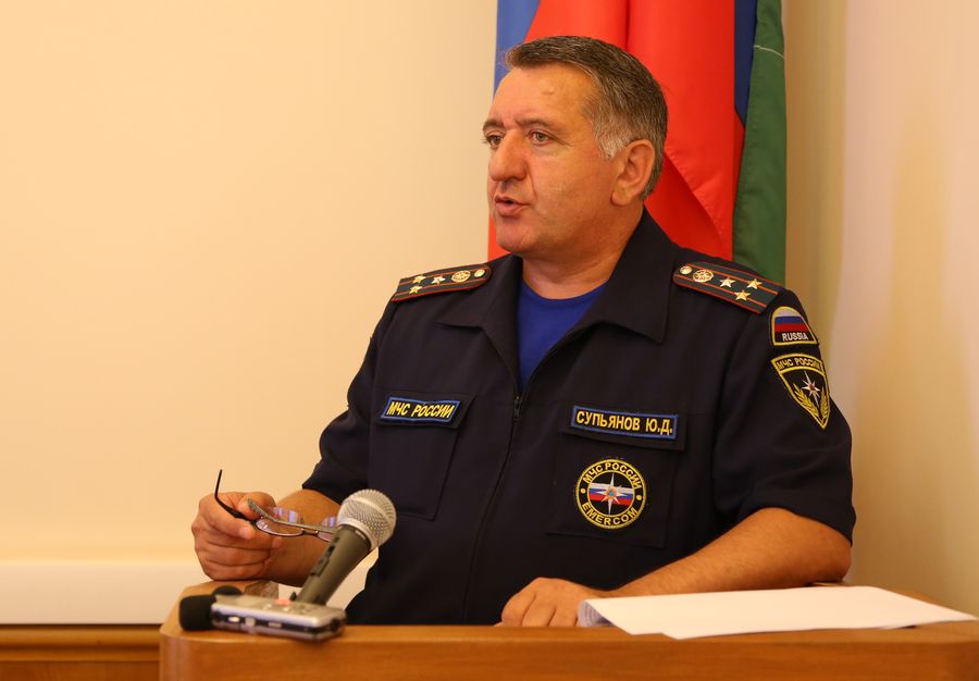 В Правительстве Дагестана обсуждены вопросы пожарной безопасности общеобразовательных учреждений