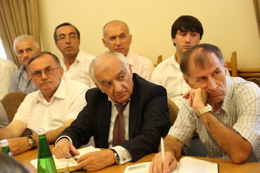 В Правительстве Дагестана рассмотрена Концепция деятельности Корпорации развития Дагестана