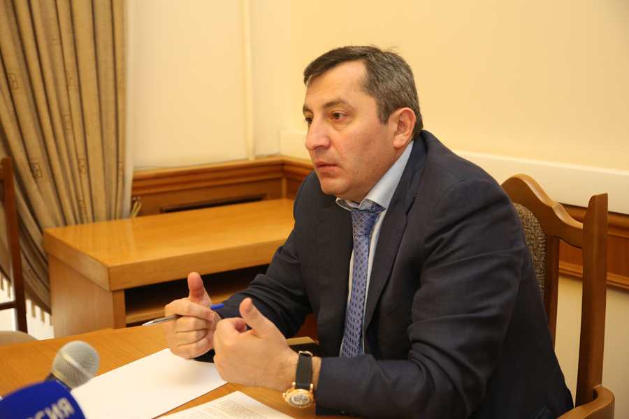 В республиканском Правительстве обсудили проблемы обманутых дольщиков