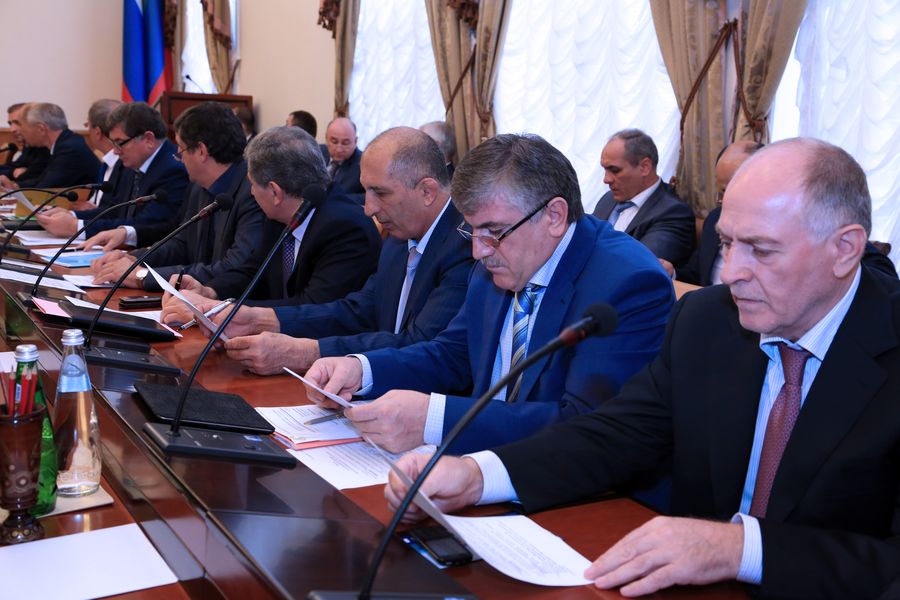 Актуальные вопросы недели обсуждены в республиканском Правительстве