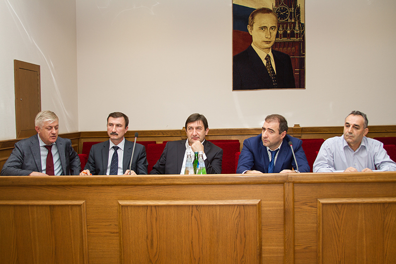 Заседание комиссии по обеспечению безопасности дорожного движения