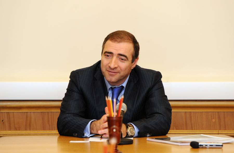 А.Хархаров встретился с турецкими бизнесменами