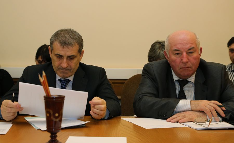 Правительством республики рассмотрены меры по погашению задолженности за потребленную электроэнергию