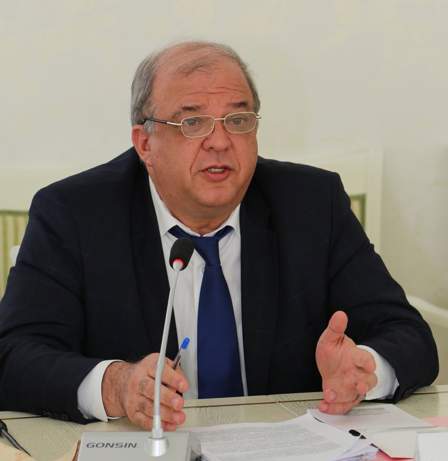 А.Карибов: «Добровольчество – мощное общественное движение»