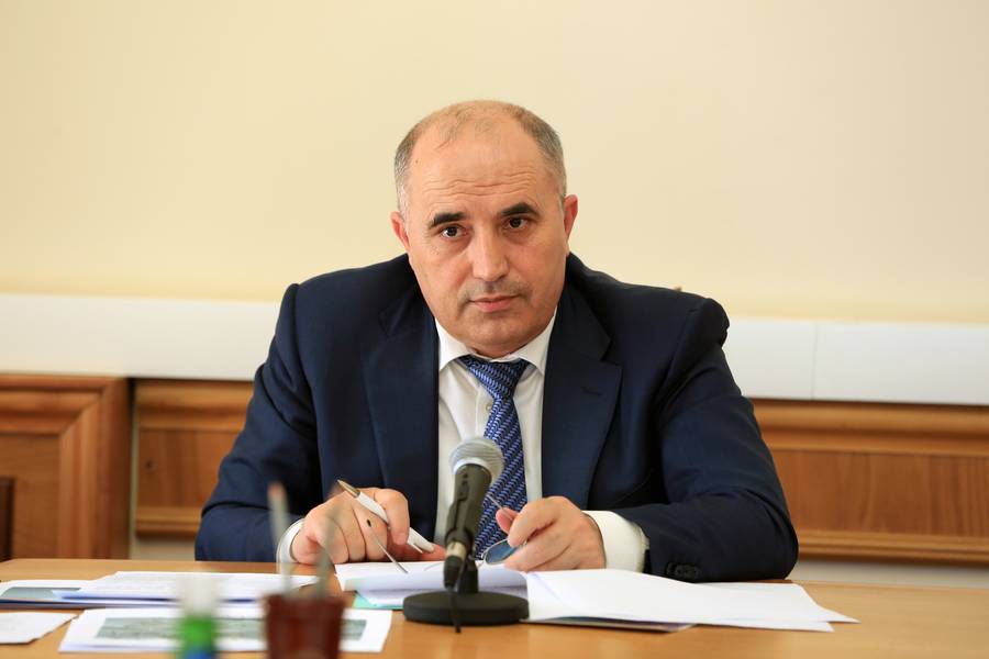 Проведение противопаводковых мероприятий обсудили в Правительстве РД