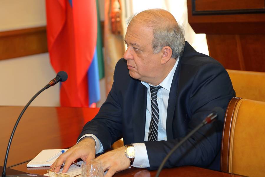 В Правительстве Дагестана обсудили актуальные вопросы