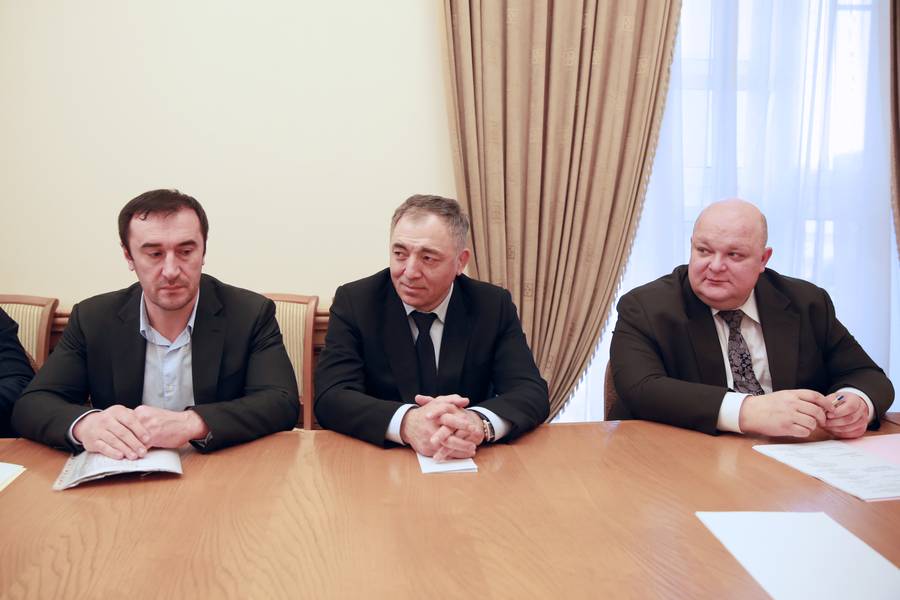 В  Правительстве РД обсудили ситуацию с платежами за электроэнергию