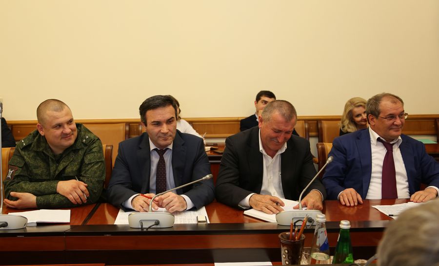 В Правительстве Дагестана обсужден ход подготовки к празднованию 69-й годовщины со дня Победы в Великой Отечественной войне