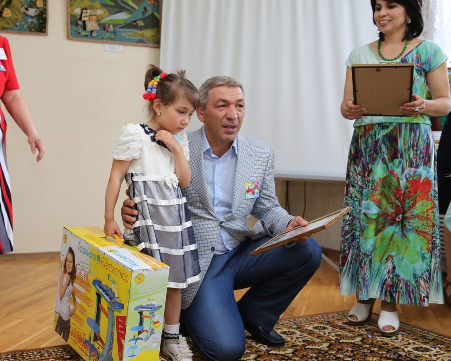 А.Гамидов: «Дети – это самое дорогое, что у нас есть»