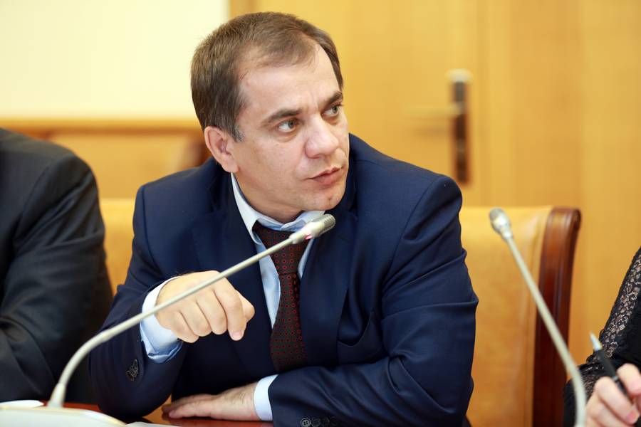 Обсужден ряд важных вопросов социально-экономического развития республики.