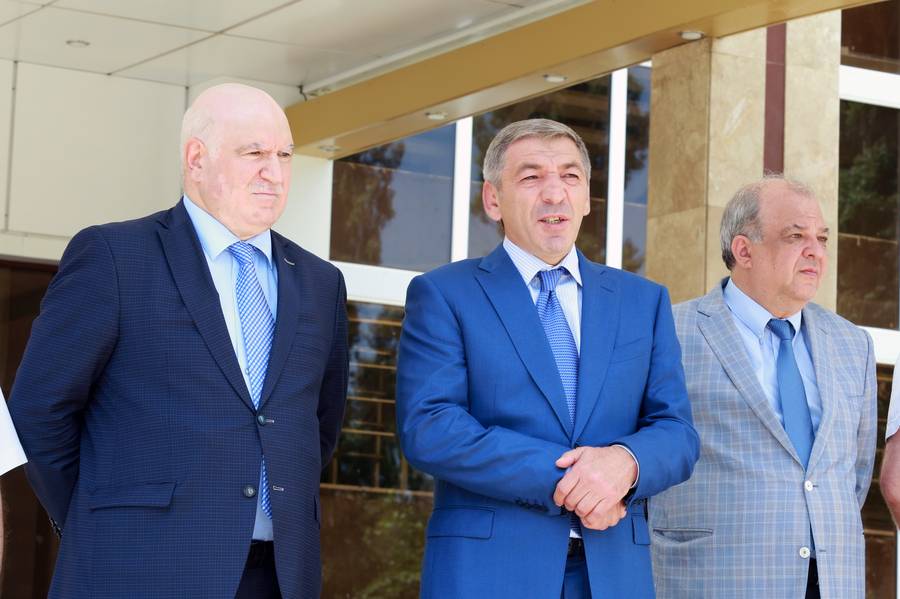 Абдусамад Гамидов принял участие в торжественном открытии нового административного корпуса ДГТУ