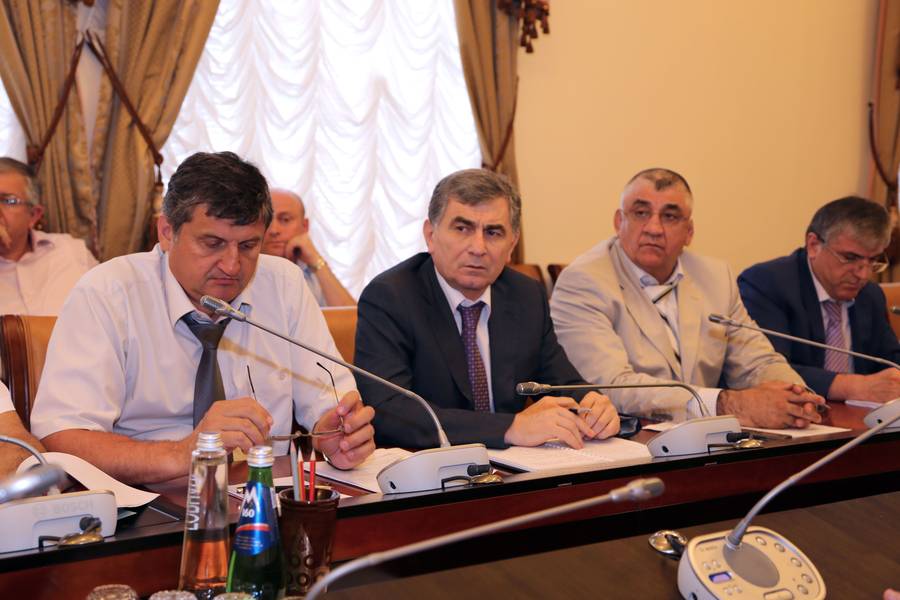 В Правительстве республики состоялось рабочее совещание