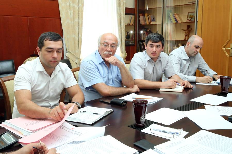 В Правительстве Дагестана обсудили организационные вопросы по размещению беженцев из Украины