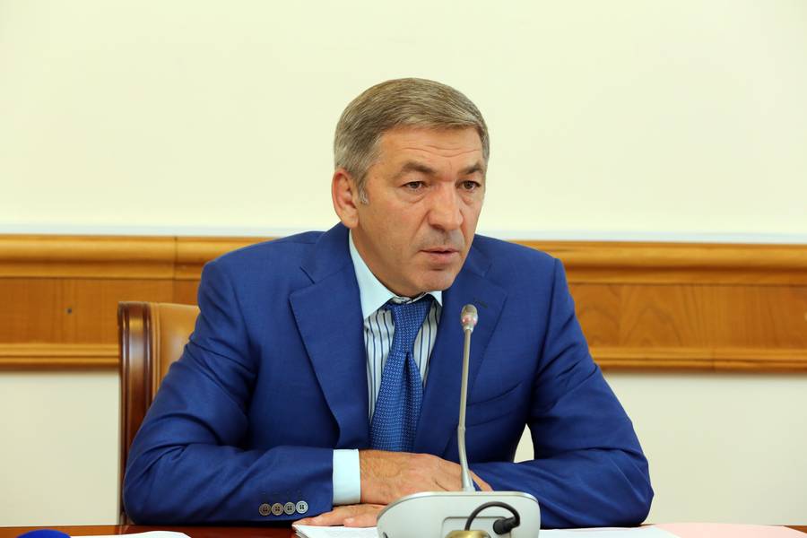 Вопросы участия республики в госпрограммах и подготовки к XXXI Олимпийским и  XV  Паралимпийским  летним играм обсудили на заседании Правительства РД