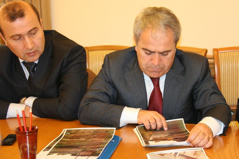 Рамазан Алиев подвел итоги мероприятий по очистке канала им. Октябрьской революции