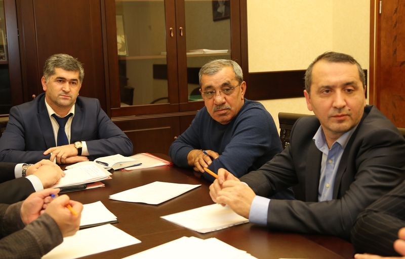 Обсуждены меры по погашению задолженности за газ