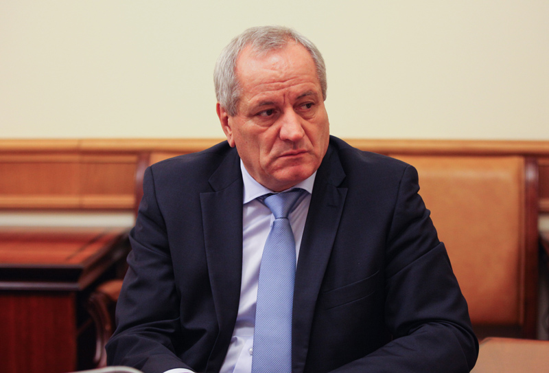 А.Гамидов: «Наша задача - сформировать кадровый резерв нового поколения»