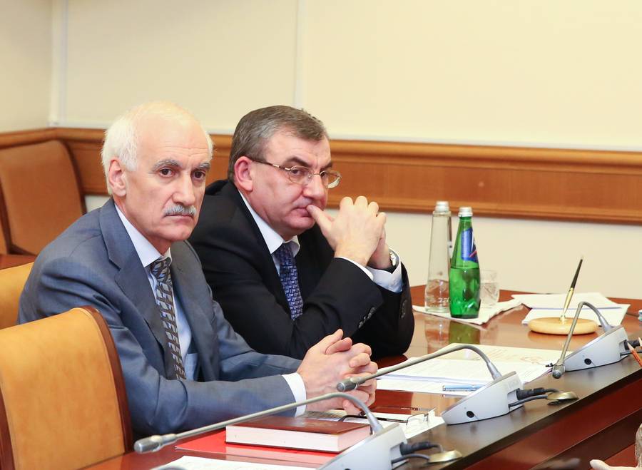 В Правительстве Дагестана обсужден ряд актуальных вопросов
