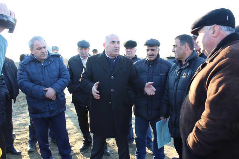 Вице-премьер Шарип Шарипов принял участие в вводе в эксплуатацию акведука в Бабаюртовском районе