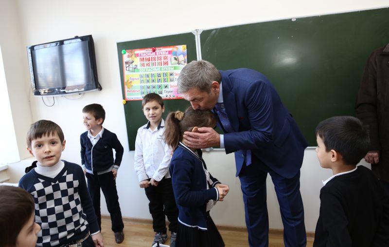А.Гамидов: «Дети должны чувствовать нашу заботу, тепло, уют и домашнюю обстановку»