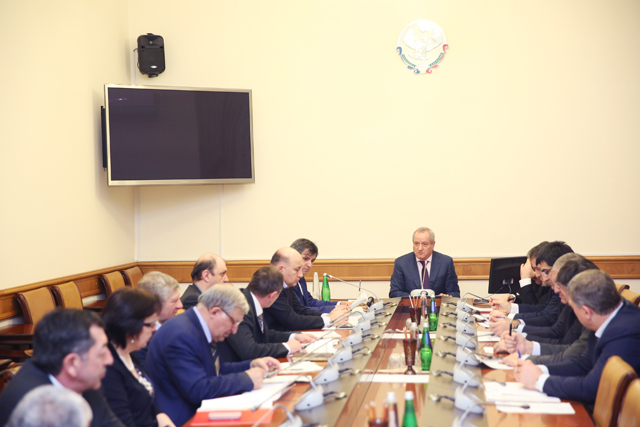Рамазан Алиев: «Надо в корне менять подход к вопросам  пополнения бюджета»