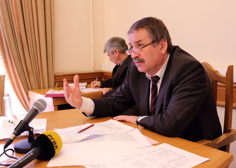М.Исаев дал поручение оперативно запустить автобусное движение
